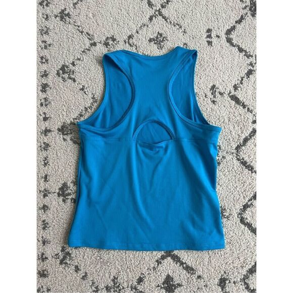 Nike Dri-Fit Crop Tank Top Womens Medium Blue Sleeveless Crew Neck Slim Fit Acti - Picture 7 of 7
